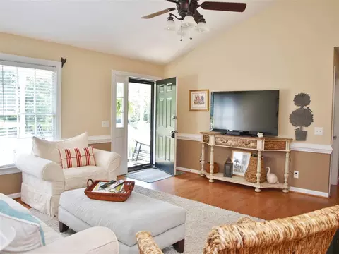 300 Indigo Pl, Garner, NC 27529 photo 2
