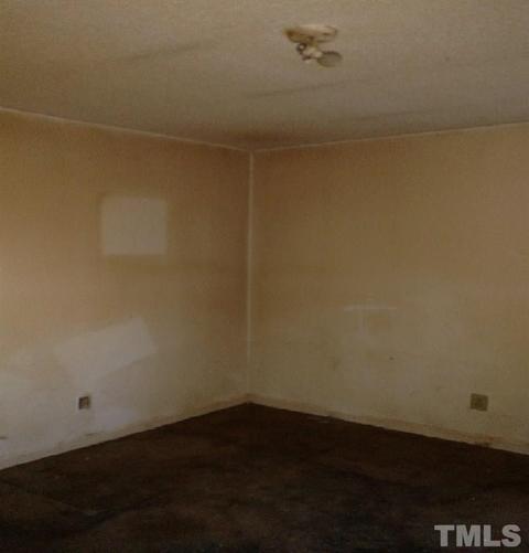 533 Wise Rd, Dunn, NC 28334 photo 9