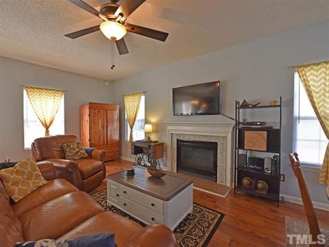 6705 Risdon Ct, Raleigh, NC 27616 photo 3