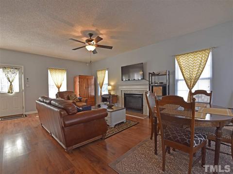 6705 Risdon Ct, Raleigh, NC 27616 photo 4