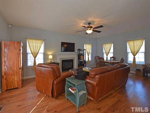 6705 Risdon Ct, Raleigh, NC 27616 photo 5