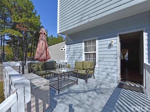 6705 Risdon Ct, Raleigh, NC 27616 photo 2