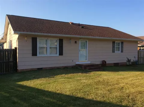 102 Violet Rd, Dunn, NC 28334 photo 9