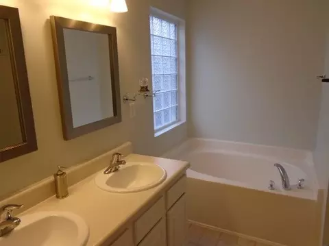 929 Spring Meadow Dr, Durham, NC 27713 photo 14
