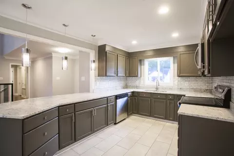 109 E Murray Ave, Durham, NC 27704 photo 2