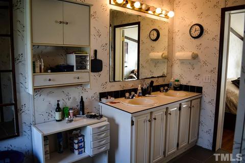 7236 Pecan Tree St, Willow Spring, NC 27592 photo 12