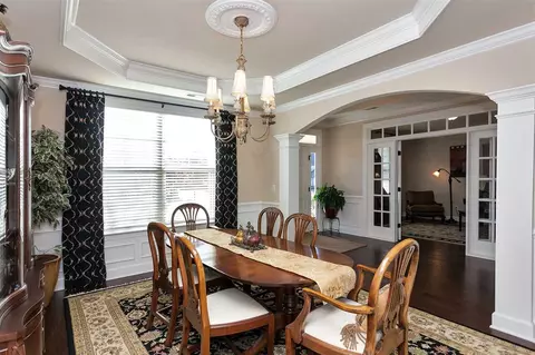 100 Silverbow Ct, Cary, NC 27519 photo 4