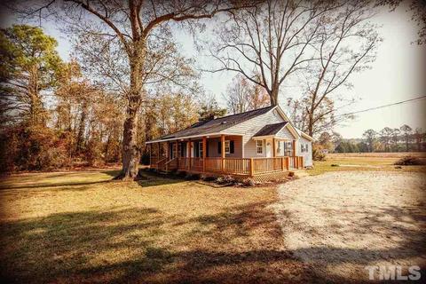 524 Bunnlevel Erwin Rd, Bunnlevel, NC 28323 photo 1