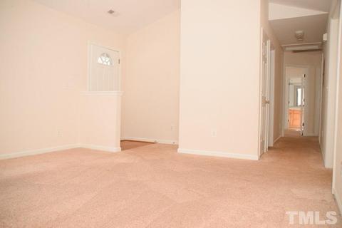 516 Jaffiley Ct, Wake Forest, NC 27587 photo 4