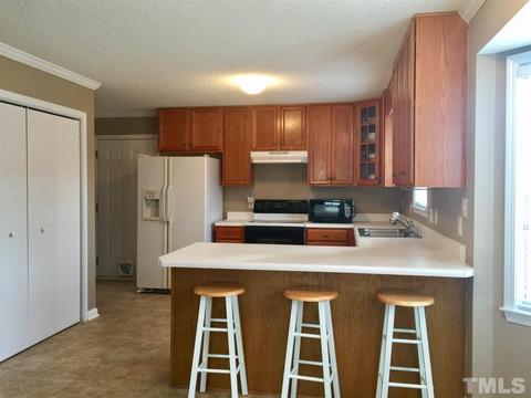 7228 Messenger Dr, Willow Spring, NC 27592 photo 9