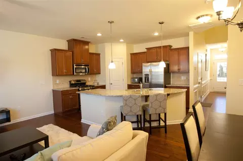 716 Silver Stream Ln, Cary, NC 27519 photo 3