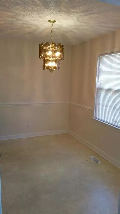 3910 Daniel Rd, Durham, NC 27703 photo 8