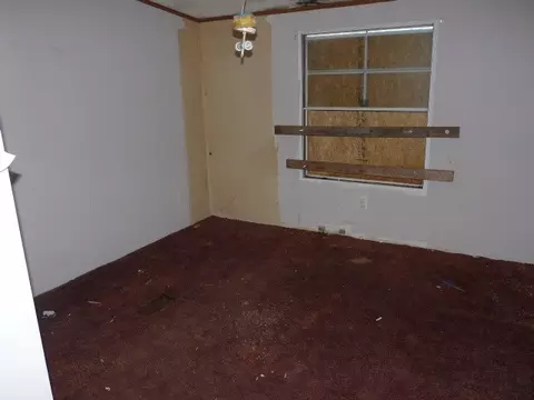 558 Cherry Ln, Aberdeen, NC 28315 photo 6