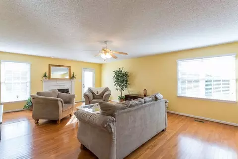 608 Cross Pointe Ln, Garner, NC 27529 photo 5