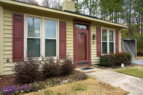 101 Stone Hill Ct, Durham, NC 27704 photo 1