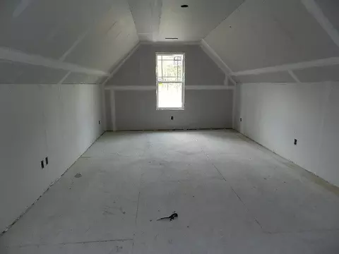 8016 N Pine Shadows Dr, Garner, NC 27529 photo 4