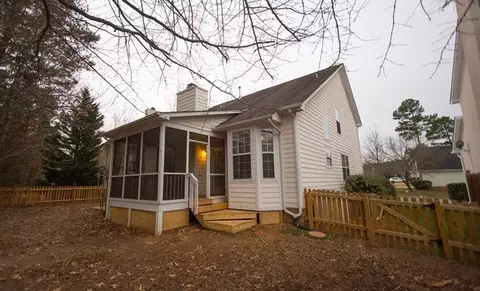 222 Trailview Dr, Cary, NC 27513 photo 2
