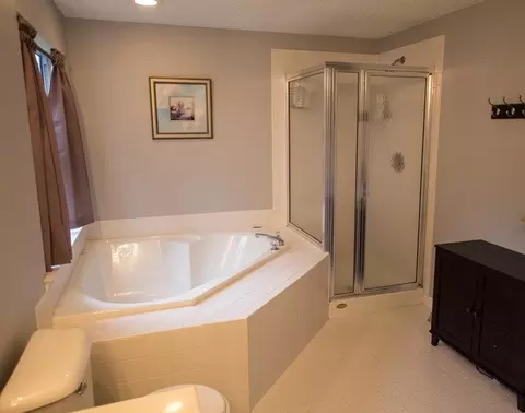 222 Trailview Dr, Cary, NC 27513 photo 9