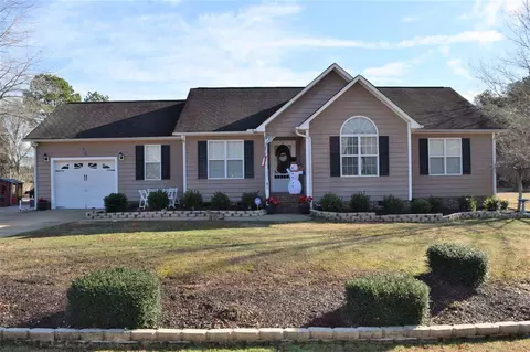 81 Jonquil Ln, Willow Spring, NC 27592 photo 1