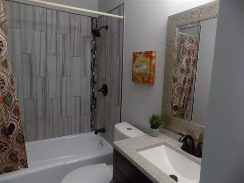 10 Plummer Pl, Durham, NC 27703 photo 16