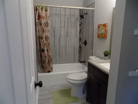10 Plummer Pl, Durham, NC 27703 photo 8