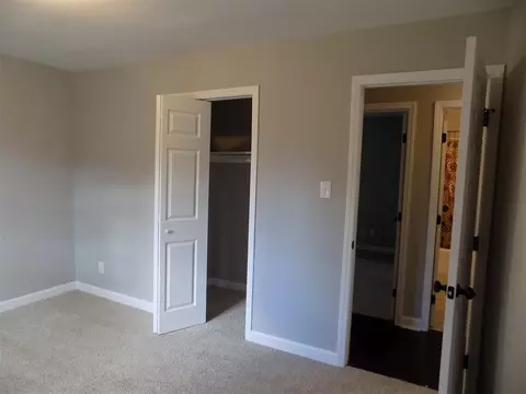 10 Plummer Pl, Durham, NC 27703 photo 12