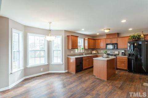 220 Lee Trace Dr, Smithfield, NC 27577 photo 5