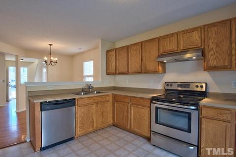 3307 Skybrook Ln, Durham, NC 27703 photo 10