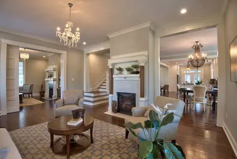 312 E Trinity Ave, Durham, NC 27701 photo 5