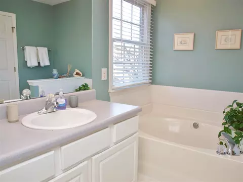 538 Old Bailey Ct, Wake Forest, NC 27587 photo 12