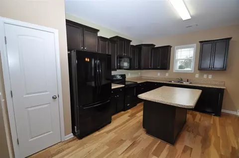 113 Drop Seed Ln, Smithfield, NC 27577 photo 3