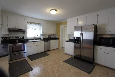118 Mickey Cir, Durham, NC 27712 photo 3
