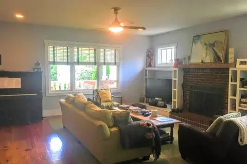 614 Chamberlain St, Raleigh, NC 27607 photo 4
