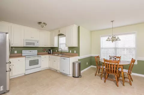 552 Axum Rd, Willow Spring, NC 27592 photo 3