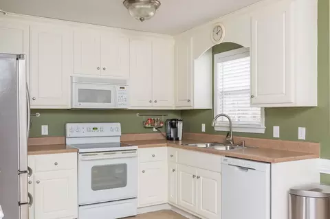552 Axum Rd, Willow Spring, NC 27592 photo 4