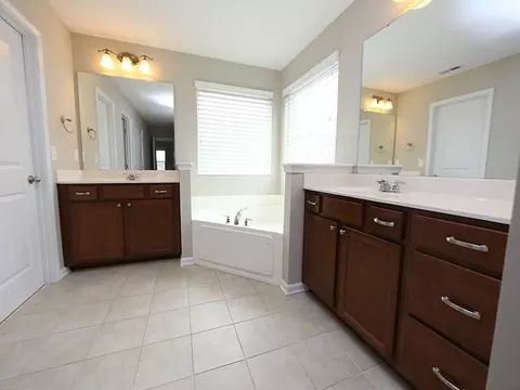 301 Austin View Blvd, Wake Forest, NC 27587 photo 8