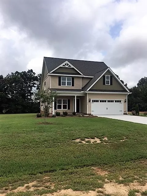 220 Rolling Oaks Ln, Benson, NC 27504 photo 1