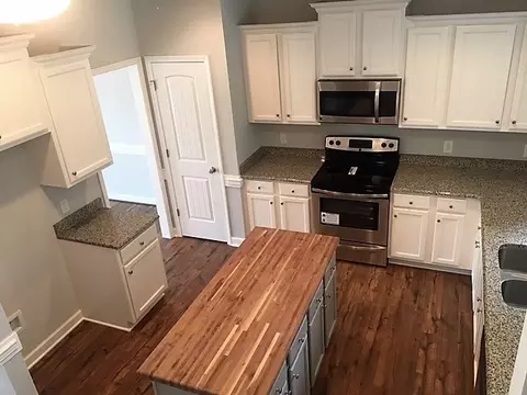 220 Rolling Oaks Ln, Benson, NC 27504 photo 10