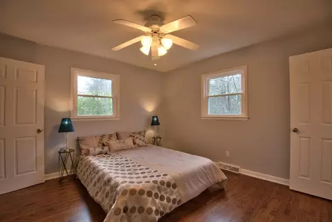 2219 Sparger Rd, Durham, NC 27705 photo 9
