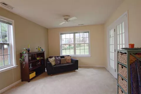 535 Crossview Ln, Durham, NC 27703 photo 8