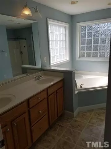 616 Middle Bridge Rd, Wake Forest, NC 27587 photo 8