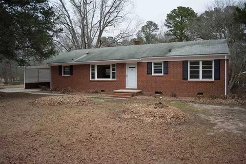 3909 Woodside Rd, Garner, NC 27529 photo 2
