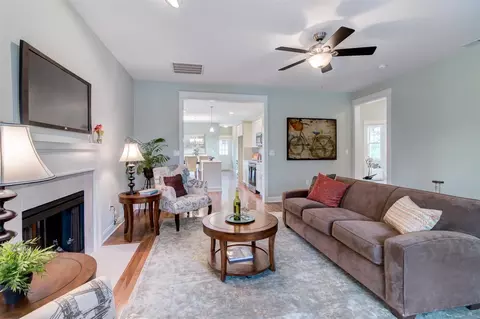 1116 Fairview St, Durham, NC 27707 photo 6