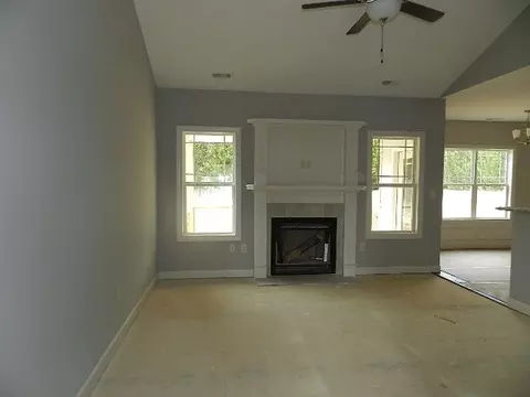 77 Broadhead Ct, Angier, NC 27501 photo 2