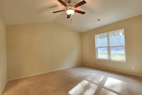 103 Sampson Ct, Selma, NC 27576 photo 13