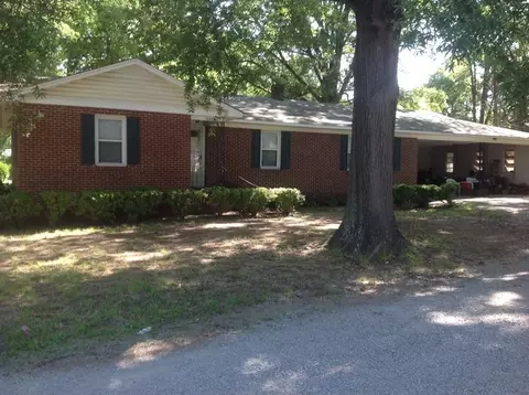 124 Lynn Dr, Roxboro, NC 27573 photo 1