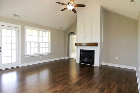 88 Sentinel Ct, Smithfield, NC 27577 photo 2