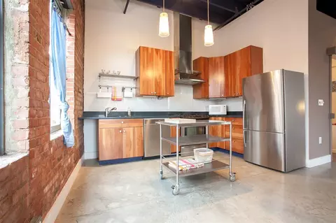 208 Rigsbee Ave #204, Durham, NC 27701 photo 3