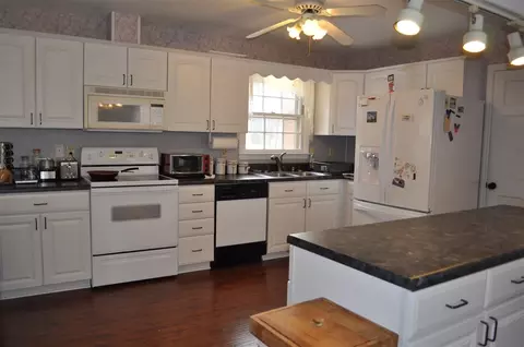 4208 Suitt Rd, Durham, NC 27703 photo 5