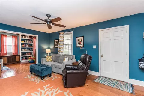 607 Colgate St, Durham, NC 27704 photo 3